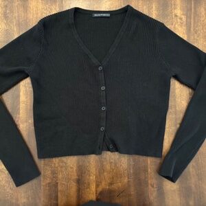 Brandy Melville Black Cropped Sweater